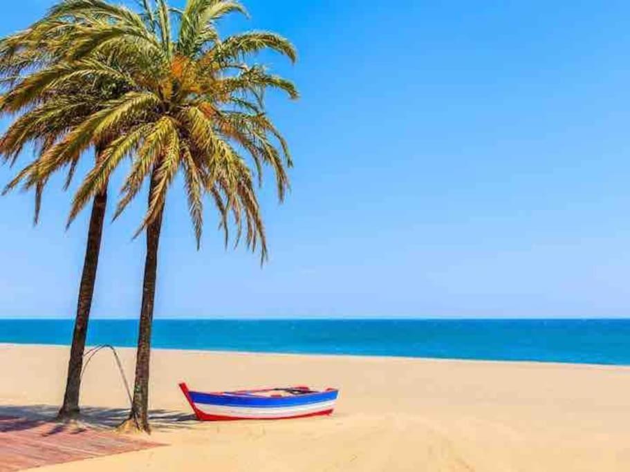 Lovely 1 Bedroom Apartment With Sea Views And Pool Estepona Exterior photo
